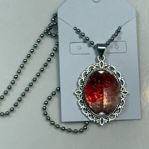 Vintage-Inspired Red Oval Pendant Necklace